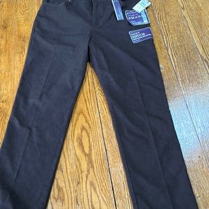 Gloria Vanderbilt Amanda brown jeans.  Size 14 Petite.  NWT